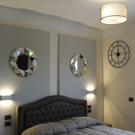 Villa Martina Luxury Rooms Desenzano del Garda Eksteriør billede