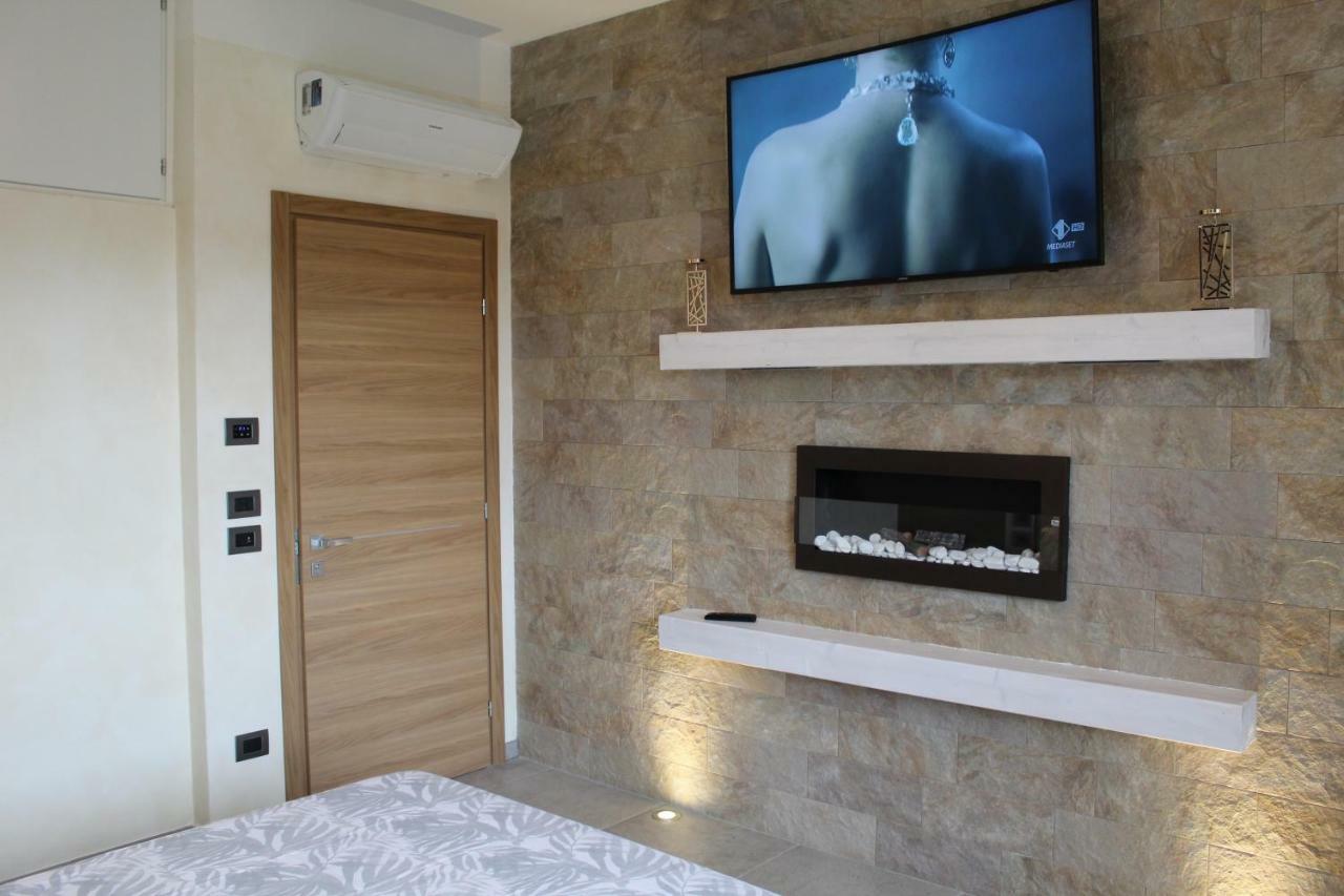 Villa Martina Luxury Rooms Desenzano del Garda Eksteriør billede