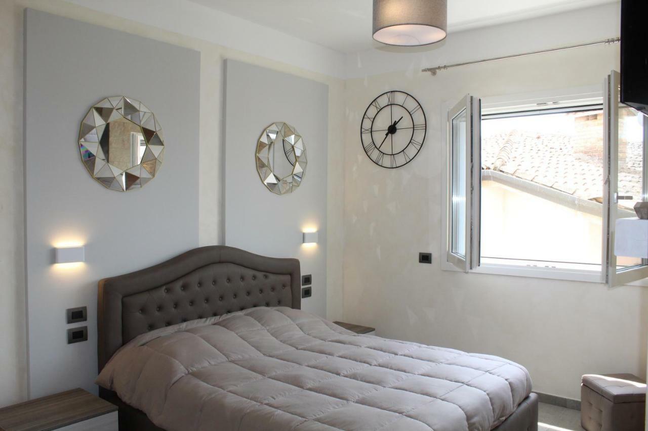 Villa Martina Luxury Rooms Desenzano del Garda Eksteriør billede
